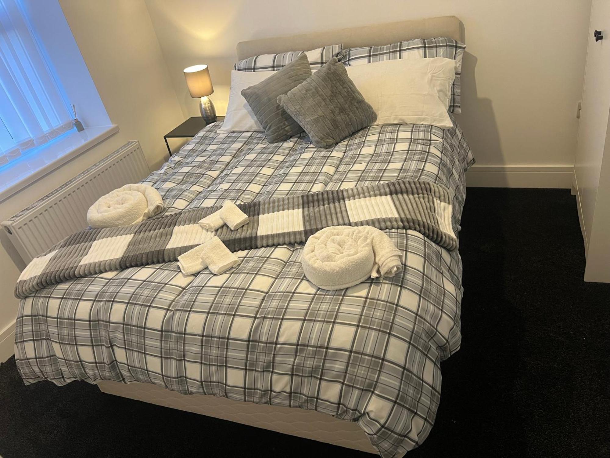 Ashfield New Place نيوكاسل أندر ليم المظهر الخارجي الصورة