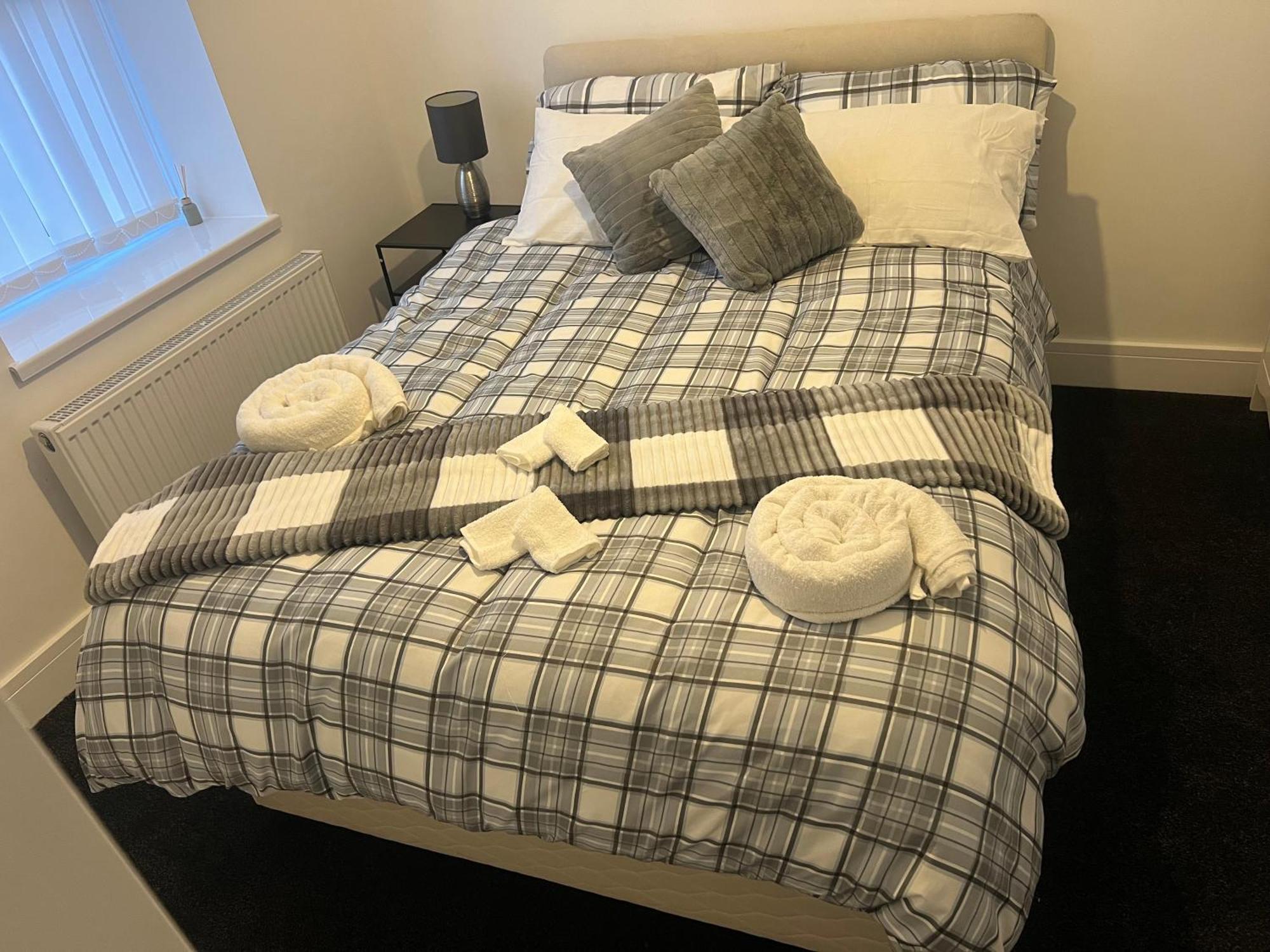 Ashfield New Place نيوكاسل أندر ليم المظهر الخارجي الصورة